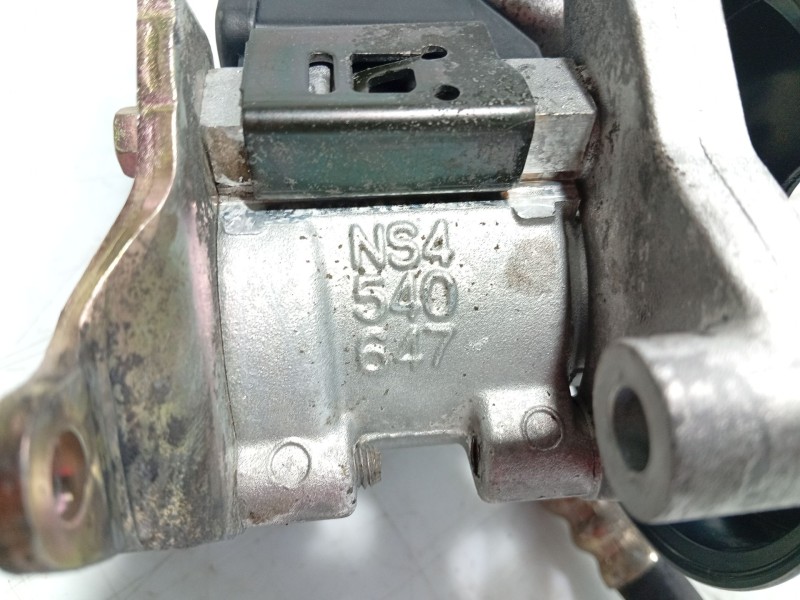 Recambio de bomba direccion para ssangyong rexton referencia OEM IAM 6654601180 NS4540647 