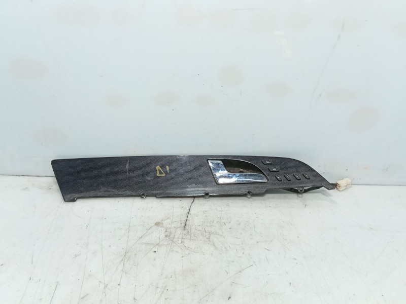 Recambio de maneta interior delantera izquierda para ssangyong rexton referencia OEM IAM   