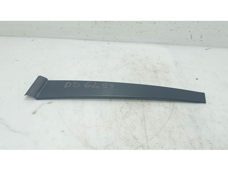 Recambio de moldura para ford fiesta v (jh_, jd_) 1.4 16v referencia OEM IAM   