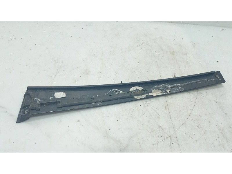 Recambio de moldura para ford fiesta v (jh_, jd_) 1.4 16v referencia OEM IAM   