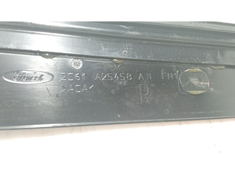 Recambio de moldura para ford fiesta v (jh_, jd_) 1.4 16v referencia OEM IAM   