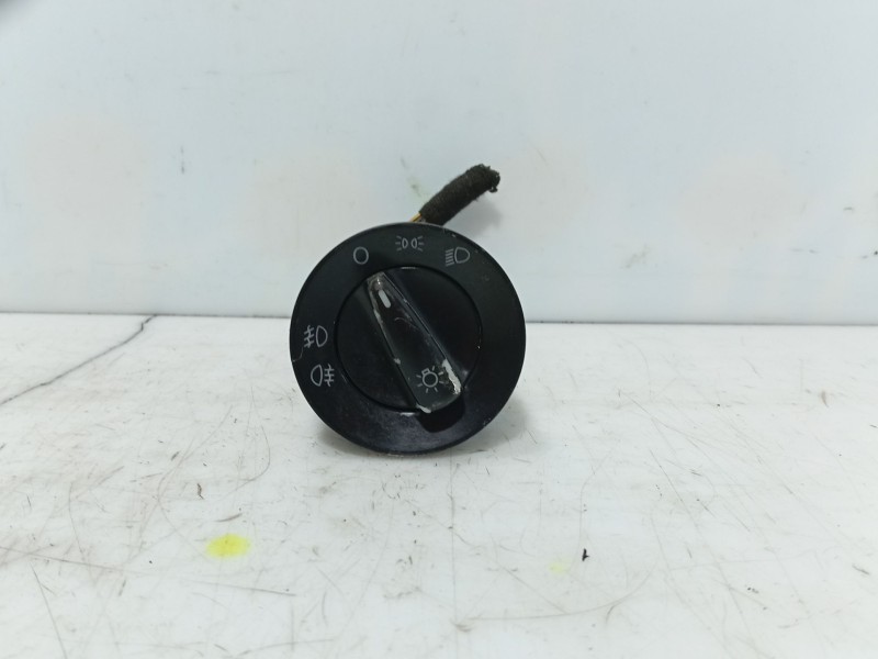 Recambio de mando luces para volkswagen new beetle (9c1, 1c1) 1.6 referencia OEM IAM   