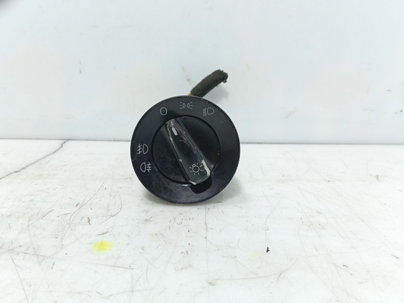 Recambio de mando luces para volkswagen new beetle (9c1, 1c1) 1.6 referencia OEM IAM   