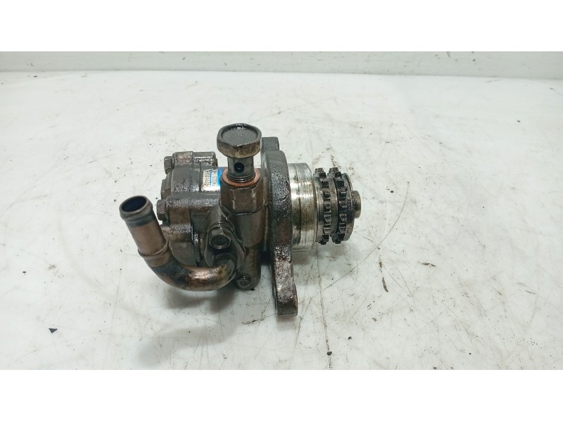 Recambio de bomba direccion para nissan almera ii hatchback (n16) 2.2 dci referencia OEM IAM   