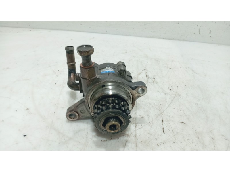 Recambio de bomba direccion para nissan almera ii hatchback (n16) 2.2 dci referencia OEM IAM   