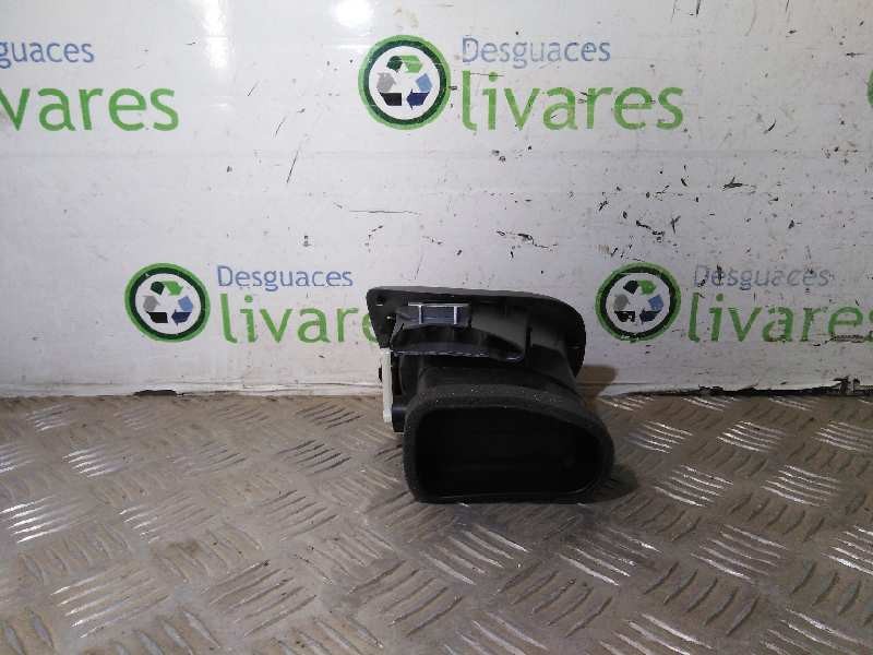 Recambio de rejilla aireadora para  referencia OEM IAM F425136  