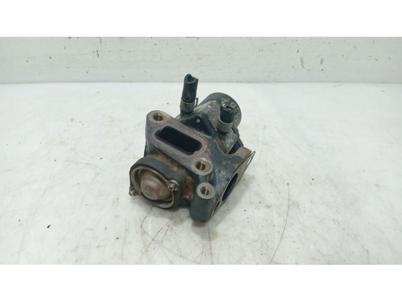 Recambio de valvula egr para nissan almera ii hatchback (n16) 2.2 dci referencia OEM IAM   