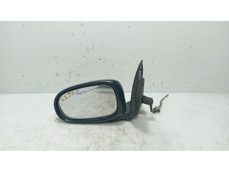 Recambio de retrovisor izquierdo para nissan almera ii hatchback (n16) 2.2 dci referencia OEM IAM   