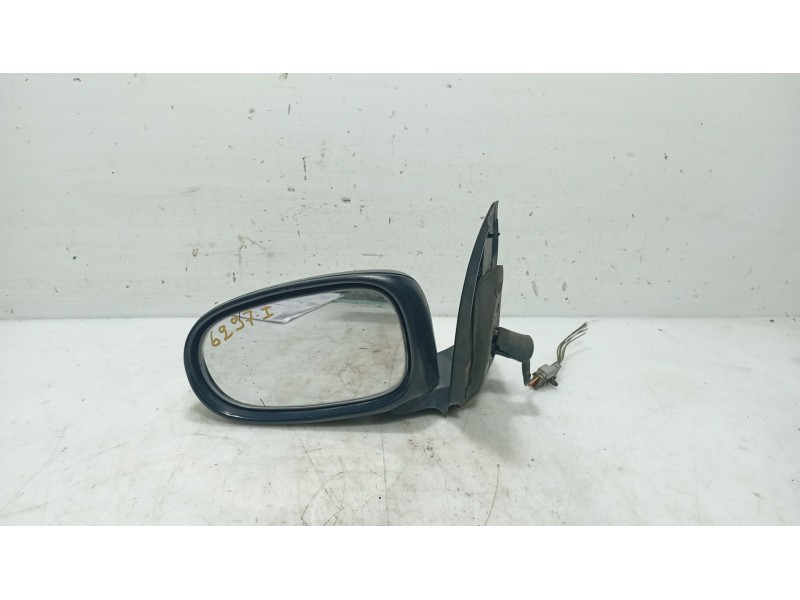Recambio de retrovisor izquierdo para nissan almera ii hatchback (n16) 2.2 dci referencia OEM IAM   