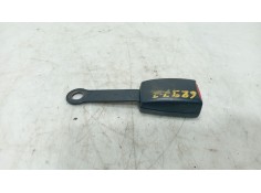 Recambio de anclaje cinturon delantero izquierdo para nissan almera ii hatchback (n16) 2.2 dci referencia OEM IAM   