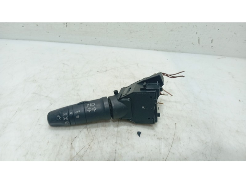 Recambio de mando luces para nissan almera ii hatchback (n16) 2.2 dci referencia OEM IAM   