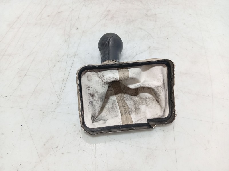 Recambio de pomo palanca cambio para volkswagen new beetle (9c1, 1c1) 1.6 referencia OEM IAM 1C0711113FHSL  