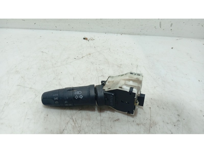 Recambio de mando luces para nissan note (e11, ne11) 1.5 dci referencia OEM IAM   