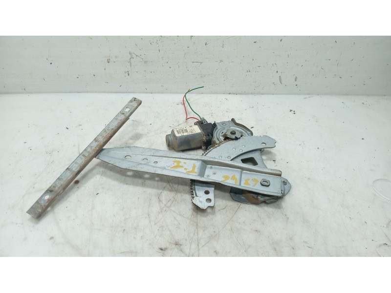 Recambio de elevalunas trasero izquierdo para nissan note (e11, ne11) 1.5 dci referencia OEM IAM 827219U11B  