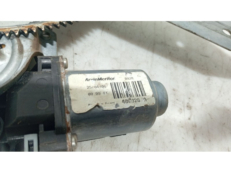 Recambio de elevalunas trasero izquierdo para nissan note (e11, ne11) 1.5 dci referencia OEM IAM 827219U11B  
