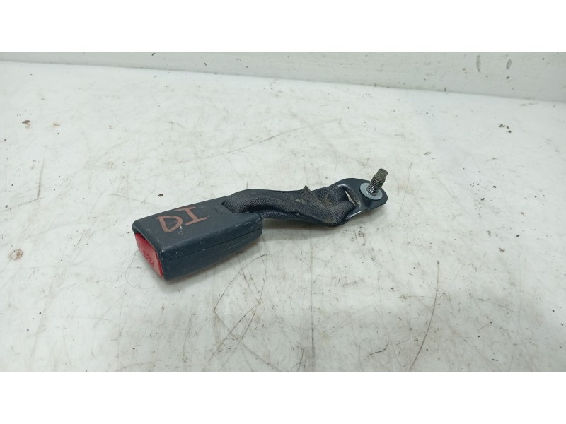 Recambio de anclaje cinturon trasero izquierdo para nissan note (e11, ne11) 1.5 dci referencia OEM IAM   
