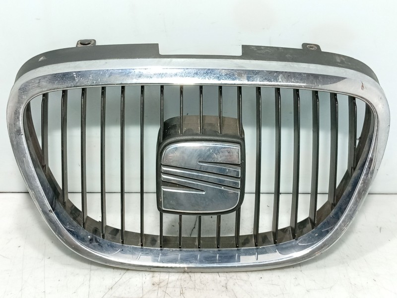 Recambio de moldura para seat altea (5p1) 1.9 tdi referencia OEM IAM   