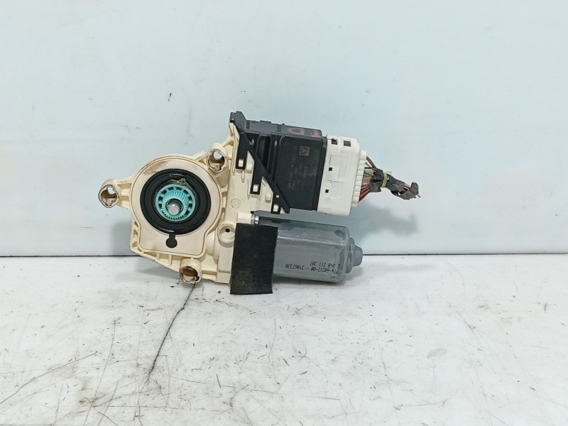 Recambio de motor elevalunas trasero derecho para seat altea (5p1) 1.9 tdi referencia OEM IAM   