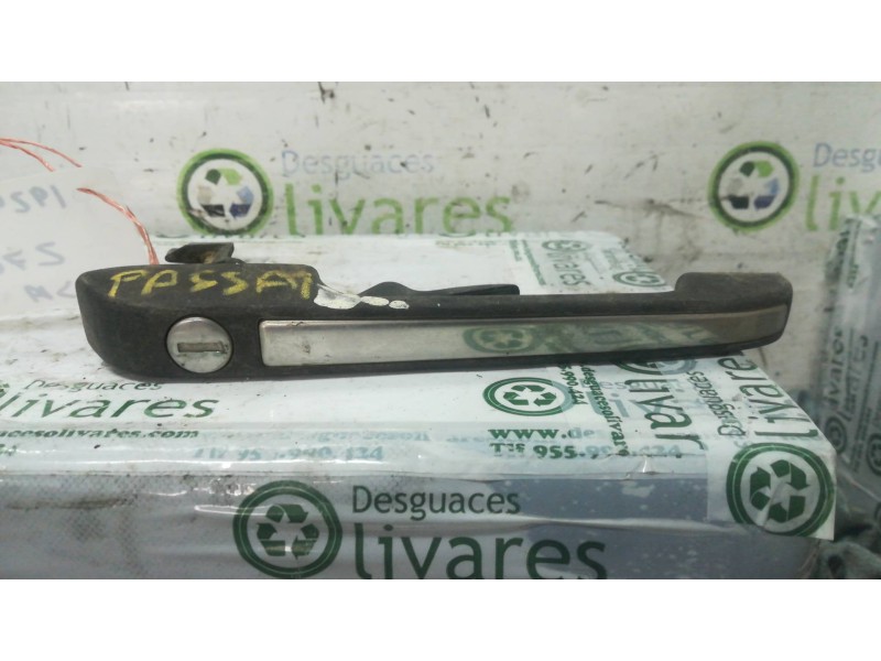 Recambio de maneta exterior delantera izquierda para volkswagen passat berlina (312) 1.8   |   0.88 - ... | 1988 | 90 cv / 66 kw