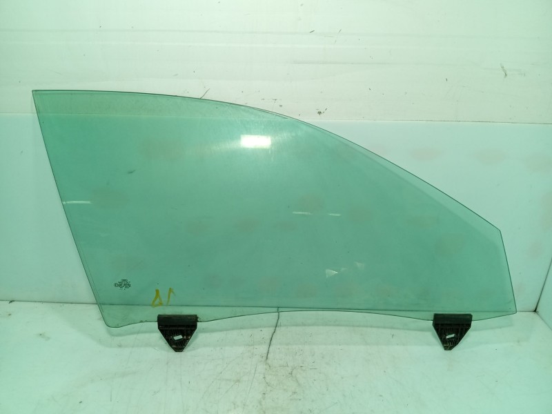 Recambio de luna delantera derecha para audi a4 b6 avant (8e5) 2.4 referencia OEM IAM 8E0845022D  