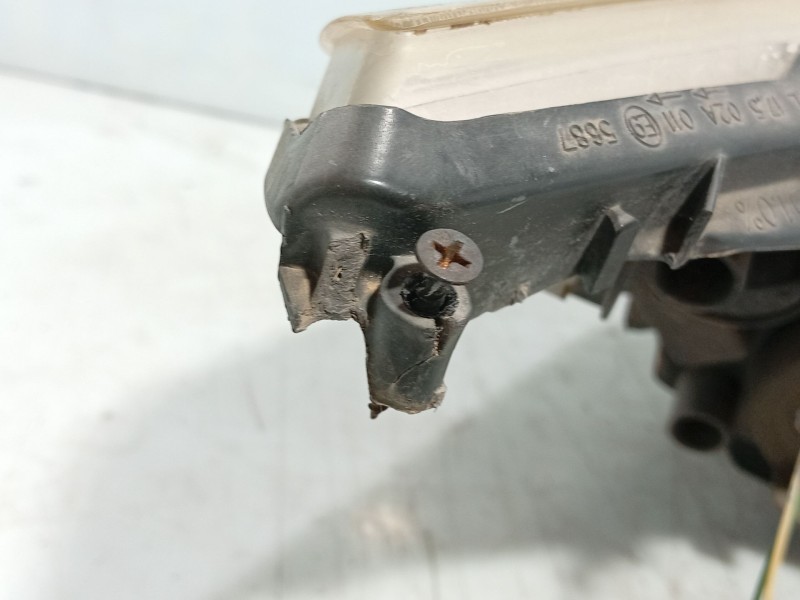 Recambio de faro izquierdo para citroën c4 i sedán 1.6 16v referencia OEM IAM 6208E6  