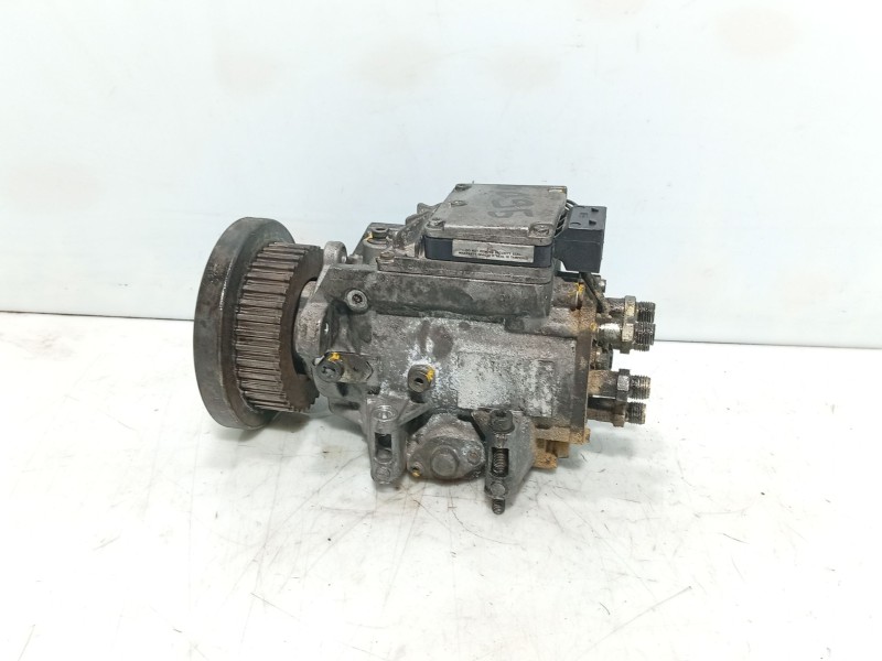 Recambio de bomba inyeccion para audi a4 b6 avant (8e5) 2.5 tdi referencia OEM IAM 059130106JX  