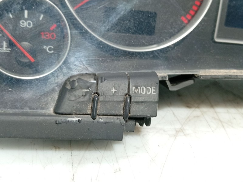 Recambio de cuadro instrumentos para audi a4 b6 avant (8e5) 2.5 tdi referencia OEM IAM 8E1857041G24A  