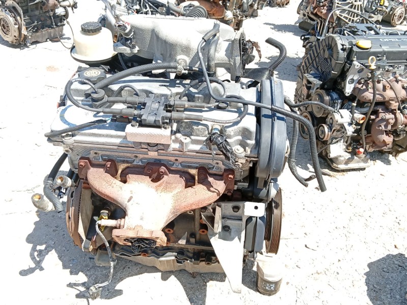 Recambio de motor completo para chrysler voyager iv (rg, rs) 2.4 referencia OEM IAM EDZ  