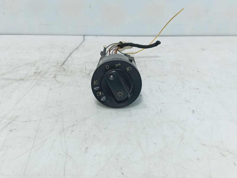 Recambio de mando luces para audi a4 b6 avant (8e5) 2.5 tdi referencia OEM IAM   