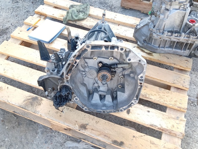 Recambio de caja cambios para nissan note (e11, ne11) 1.5 dci referencia OEM IAM JR5140 320109U00E 