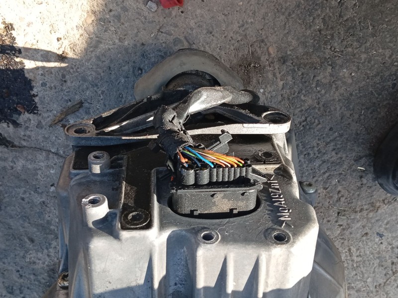 Recambio de caja cambios para audi a4 b6 avant (8e5) 2.4 referencia OEM IAM FRC 01J300042RV 