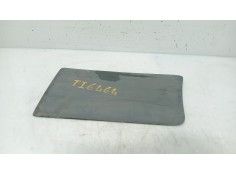 Recambio de moldura para renault trafic ii furgoneta (fl) 2.0 dci 115 (fl01, fl0u) referencia OEM IAM    2