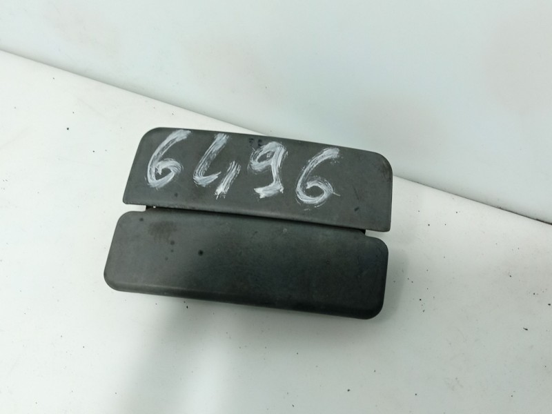 Recambio de maneta exterior delantera derecha para nissan serena (c23) 2.0 referencia OEM IAM 806067C913  