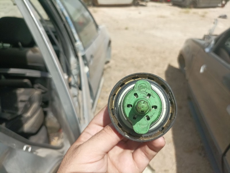 Recambio de tapon combustible para bmw x5 (e53) 3.0 d referencia OEM IAM 16117222330  