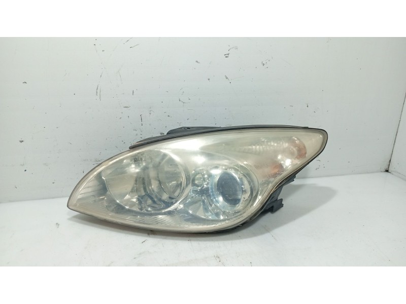 Recambio de faro izquierdo para hyundai i30 (fd) 1.4 referencia OEM IAM 921012L520  