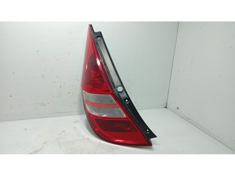 Recambio de piloto trasero izquierdo para hyundai i30 (fd) 1.4 referencia OEM IAM 924012R000  