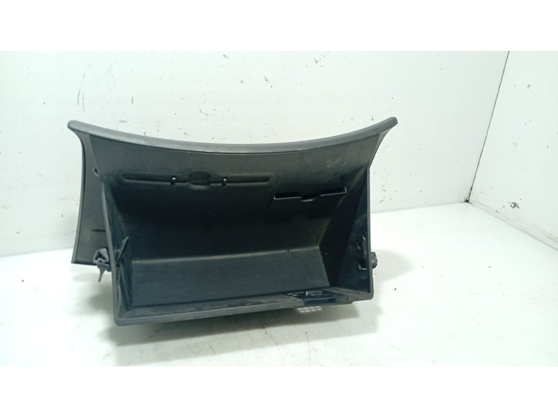 Recambio de guantera para hyundai i30 (fd) 1.4 referencia OEM IAM 845102L020WKDS  