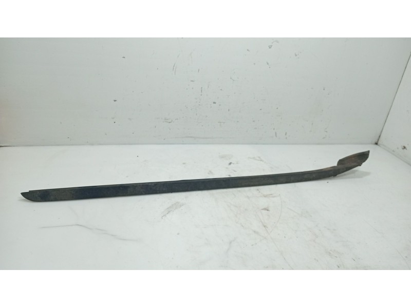 Recambio de moldura para hyundai i30 (fd) 1.4 referencia OEM IAM   