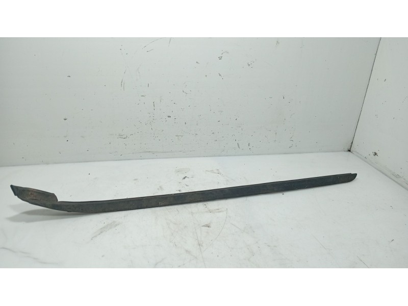 Recambio de moldura para hyundai i30 (fd) 1.4 referencia OEM IAM   