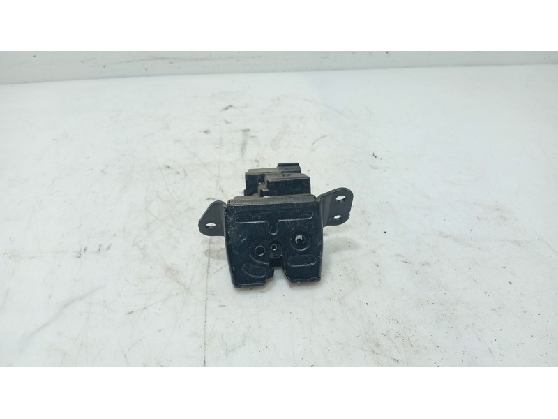 Recambio de cerradura maletero / porton para hyundai i30 (fd) 1.4 referencia OEM IAM 812302L000  