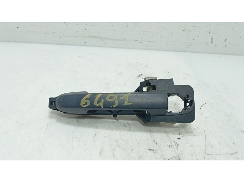 Recambio de maneta exterior delantera izquierda para hyundai i30 (fd) 1.4 referencia OEM IAM 826511H000 / 826511H010  