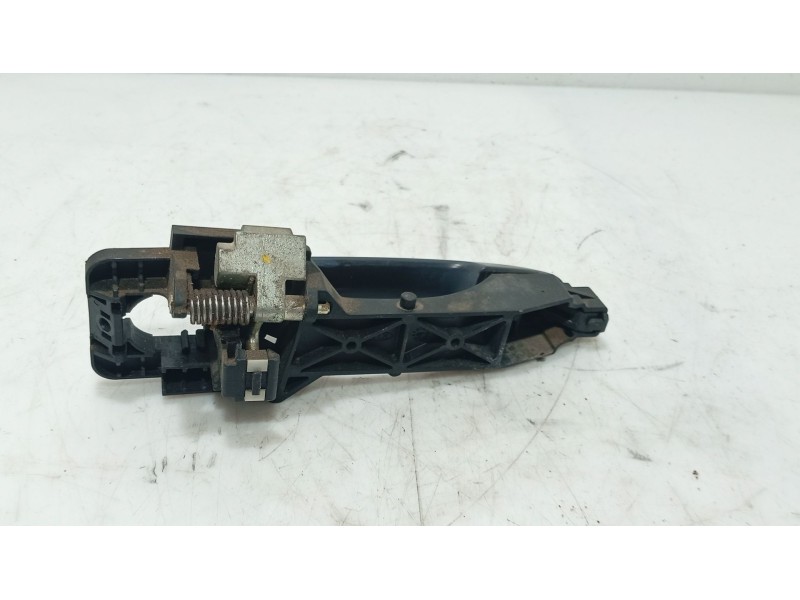 Recambio de maneta exterior delantera izquierda para hyundai i30 (fd) 1.4 referencia OEM IAM 826511H000 / 826511H010  