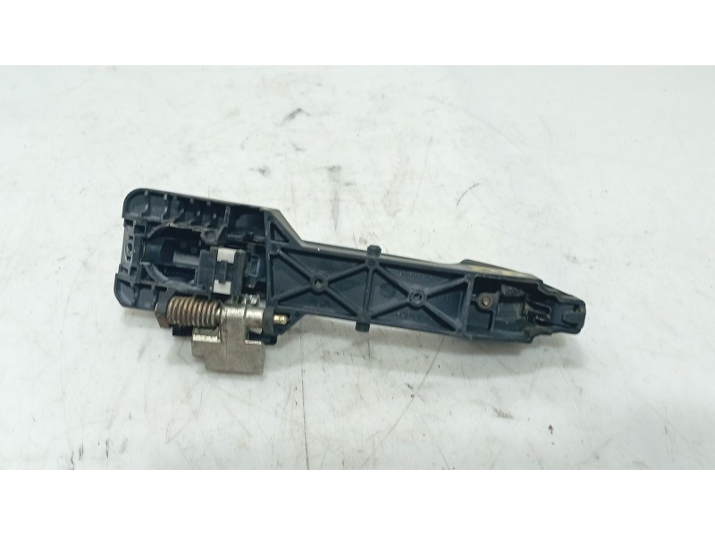 Recambio de maneta exterior delantera derecha para hyundai i30 (fd) 1.4 referencia OEM IAM 826511H000 / 826511H010  