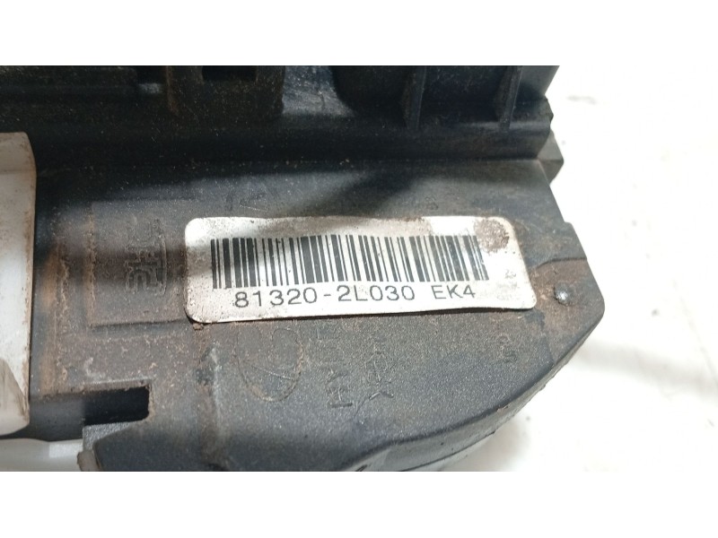Recambio de cerradura puerta delantera derecha para hyundai i30 (fd) 1.4 referencia OEM IAM 813202L030  