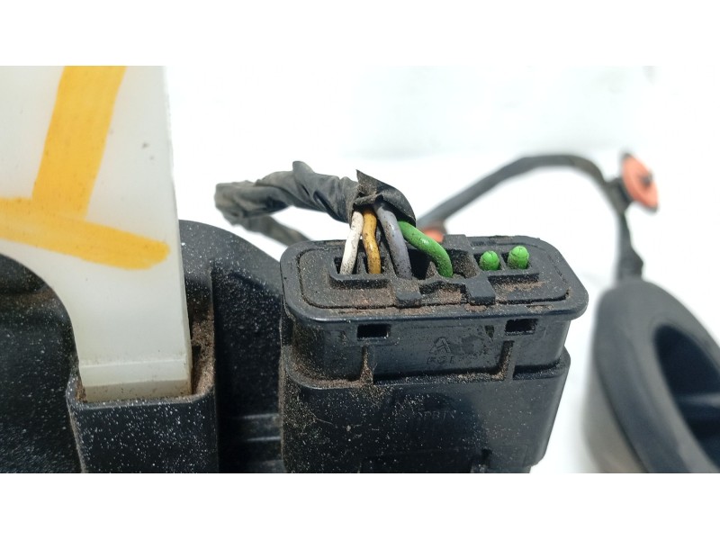 Recambio de cerradura puerta trasera derecha para hyundai i30 (fd) 1.4 referencia OEM IAM 814202L010  