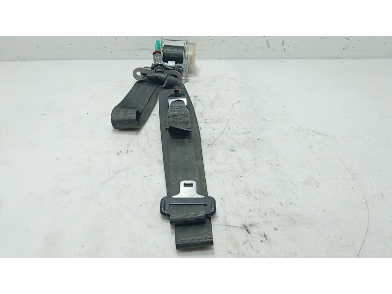 Recambio de cinturon seguridad trasero derecho para hyundai i30 (fd) 1.4 referencia OEM IAM 898202R000WK  