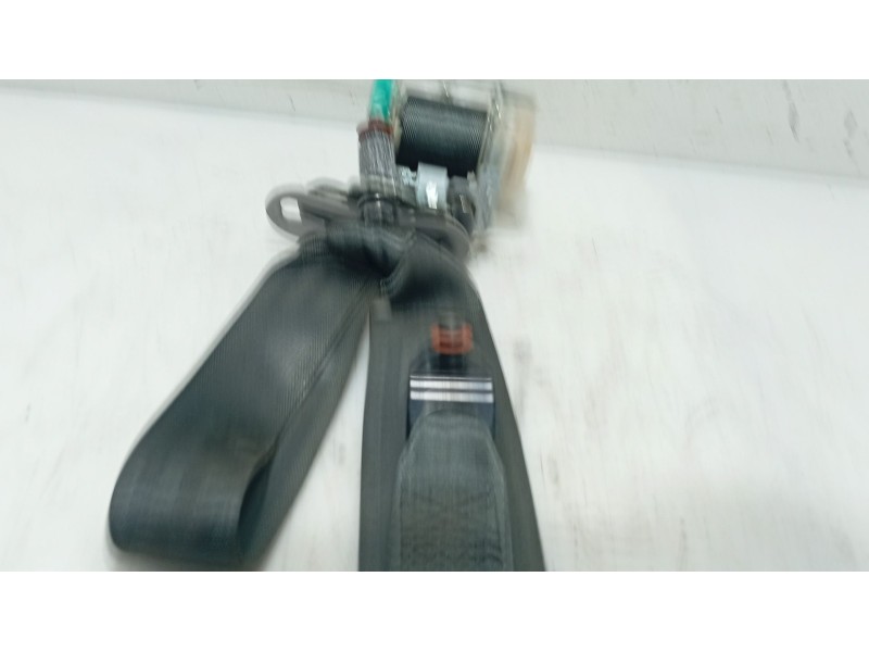 Recambio de cinturon seguridad trasero derecho para hyundai i30 (fd) 1.4 referencia OEM IAM 898202R000WK  