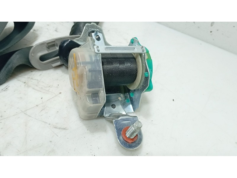 Recambio de cinturon seguridad trasero izquierdo para hyundai i30 (fd) 1.4 referencia OEM IAM 898102R000WK  