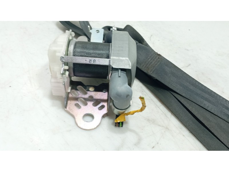 Recambio de cinturon seguridad delantero derecho para hyundai i30 (fd) 1.4 referencia OEM IAM 888202L900WK  