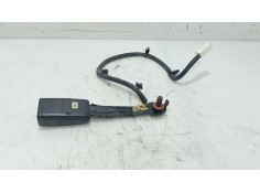 Recambio de anclaje cinturon delantero izquierdo para hyundai i30 (fd) 1.4 referencia OEM IAM   